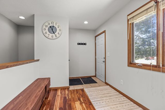 8330 Cleadis Avenue, Inver Grove Heights, MN 55076
