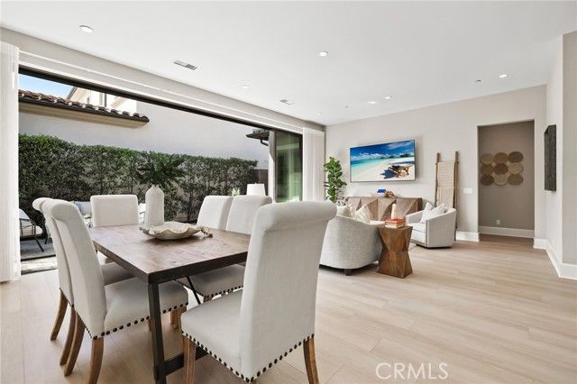 130 Donati, Irvine, CA 92602