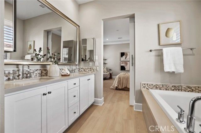 130 Donati, Irvine, CA 92602