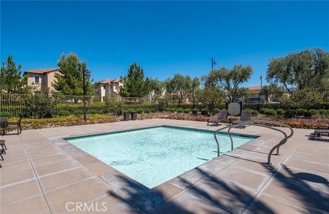 130 Donati, Irvine, CA 92602