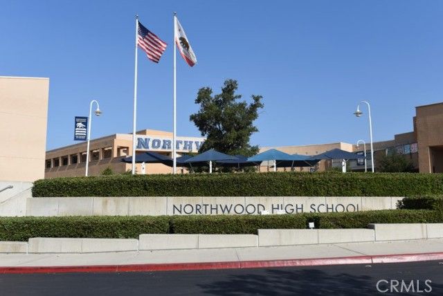 130 Donati, Irvine, CA 92602