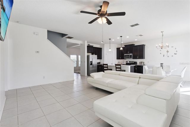 2608 LIMERICK CIRCLE, Grand Island, FL 32735