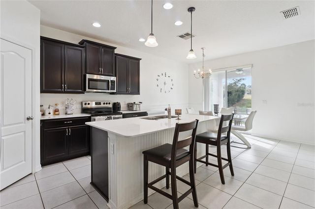 2608 LIMERICK CIRCLE, Grand Island, FL 32735