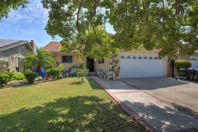 15422 Benfield, Norwalk, CA 90650