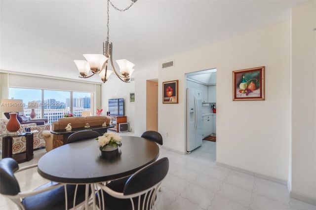 1965 S Ocean Dr 18K, Hallandale Beach, FL 33009