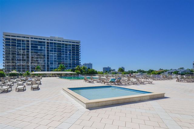 1965 S Ocean Dr 18K, Hallandale Beach, FL 33009