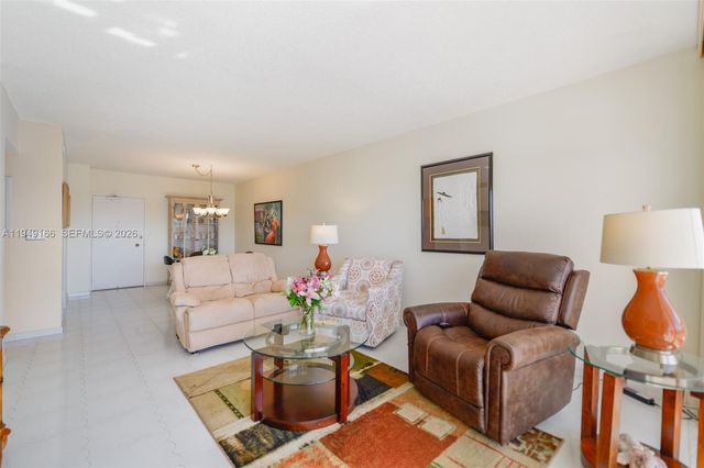 1965 S Ocean Dr 18K, Hallandale Beach, FL 33009