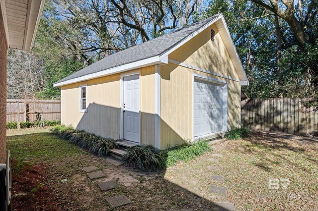 10527 Southside Loop, Fairhope, AL 36532