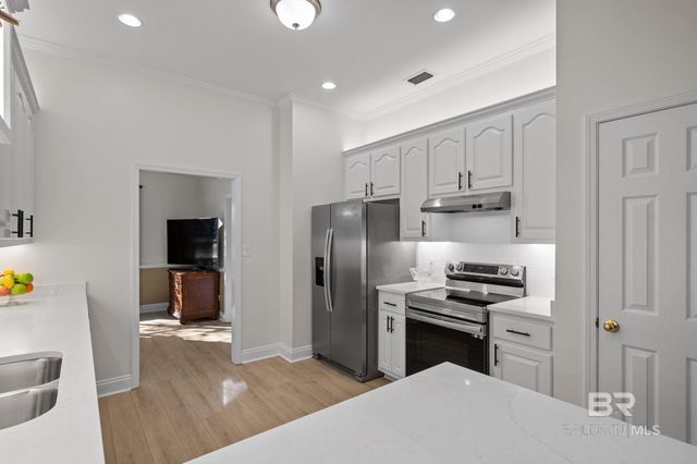 10527 Southside Loop, Fairhope, AL 36532