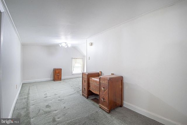 115 CHESTER GAP RD, Chester Gap, VA 22623