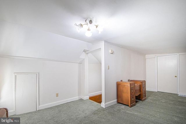 115 CHESTER GAP RD, Chester Gap, VA 22623
