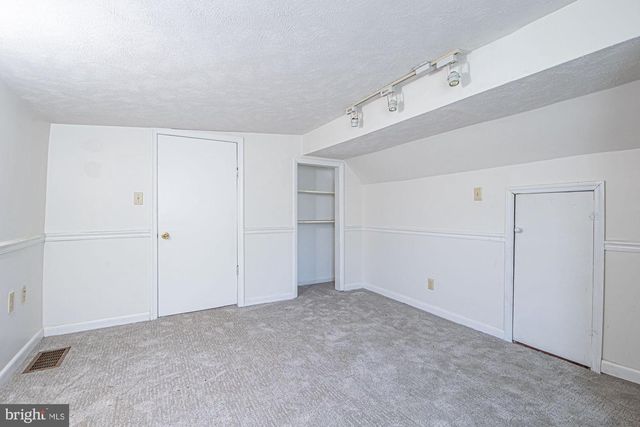 115 CHESTER GAP RD, Chester Gap, VA 22623