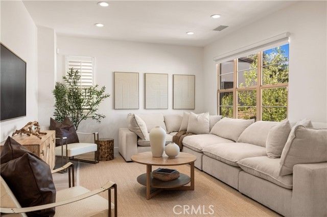 93 Parson Brown, Irvine, CA 92618