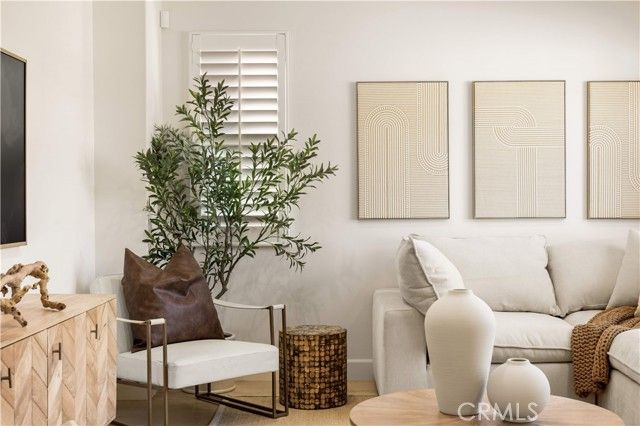 93 Parson Brown, Irvine, CA 92618