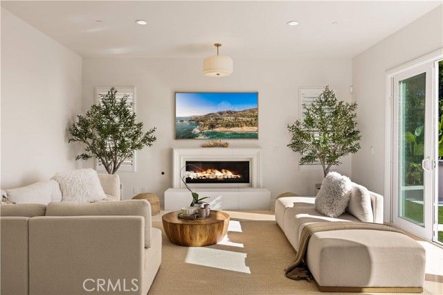 93 Parson Brown, Irvine, CA 92618