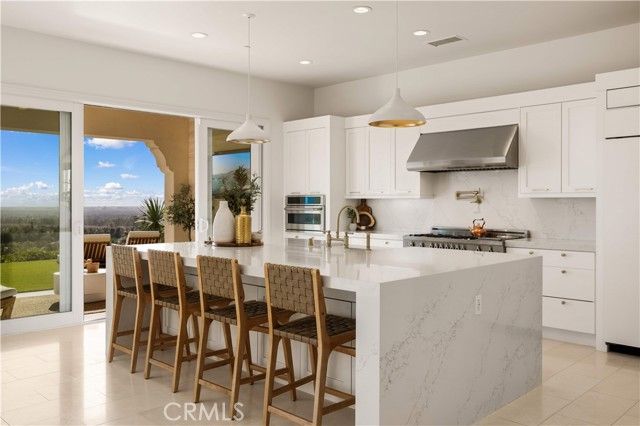 93 Parson Brown, Irvine, CA 92618