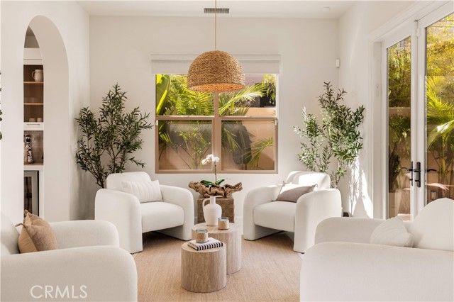93 Parson Brown, Irvine, CA 92618