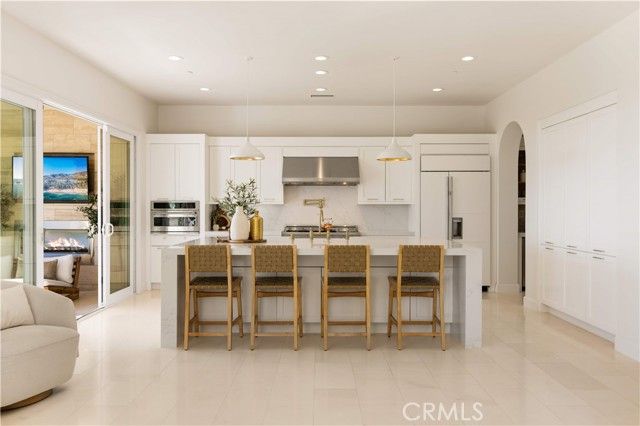 93 Parson Brown, Irvine, CA 92618