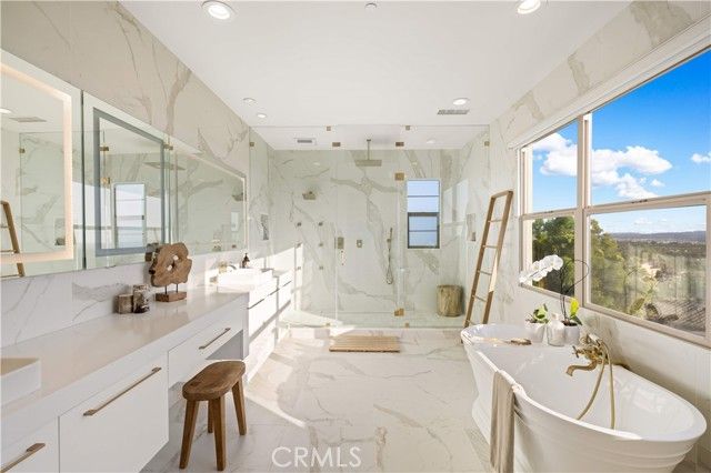93 Parson Brown, Irvine, CA 92618