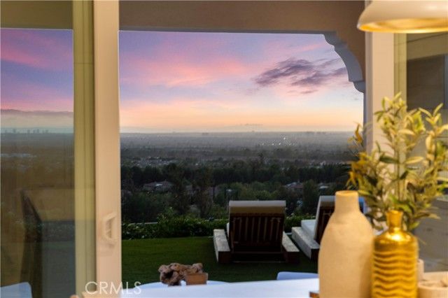 93 Parson Brown, Irvine, CA 92618