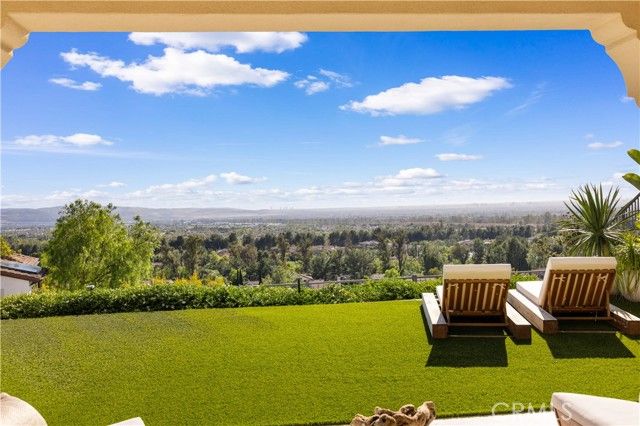 93 Parson Brown, Irvine, CA 92618