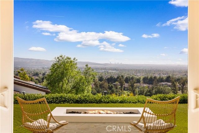 93 Parson Brown, Irvine, CA 92618