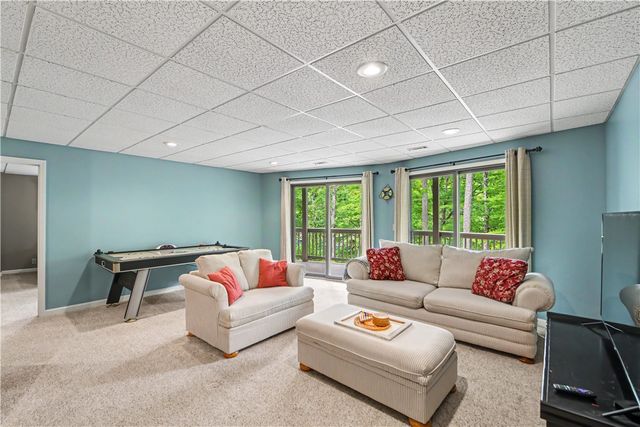 38 Foremast Drive, Salem, SC 29676
