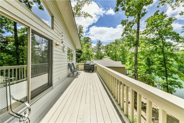 38 Foremast Drive, Salem, SC 29676