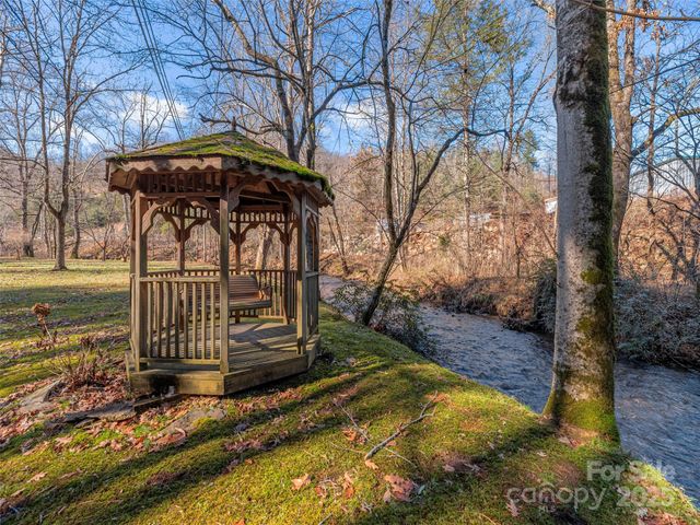 187 Turtle Creek Road, Sylva, NC 28779