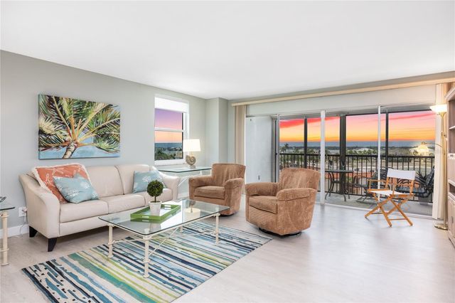 10355 PARADISE BOULEVARD 412, St Petersburg, FL 33706