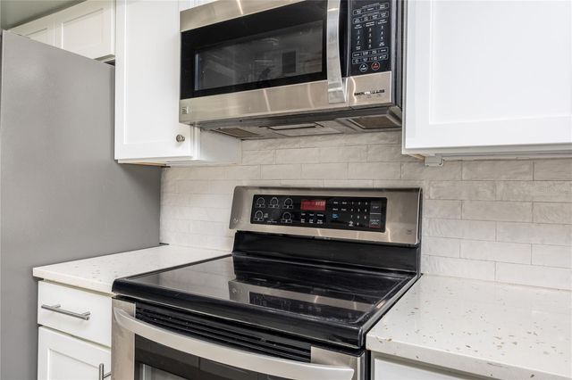 10355 PARADISE BOULEVARD 412, St Petersburg, FL 33706