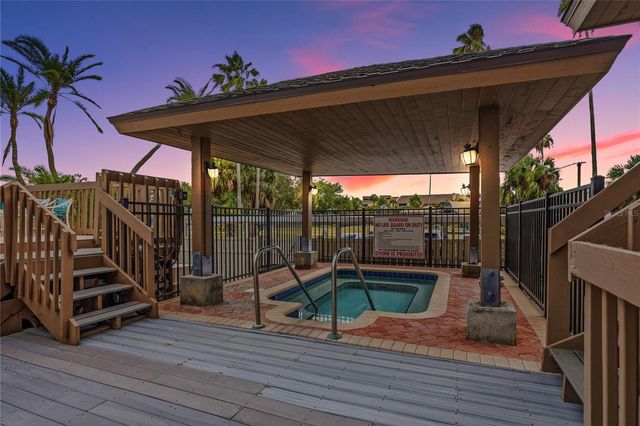 10355 PARADISE BOULEVARD 412, St Petersburg, FL 33706
