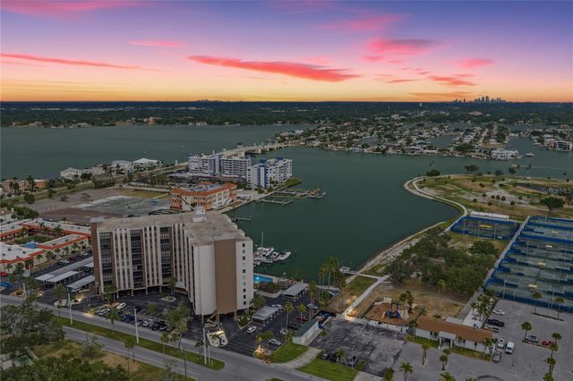 10355 PARADISE BOULEVARD 412, St Petersburg, FL 33706