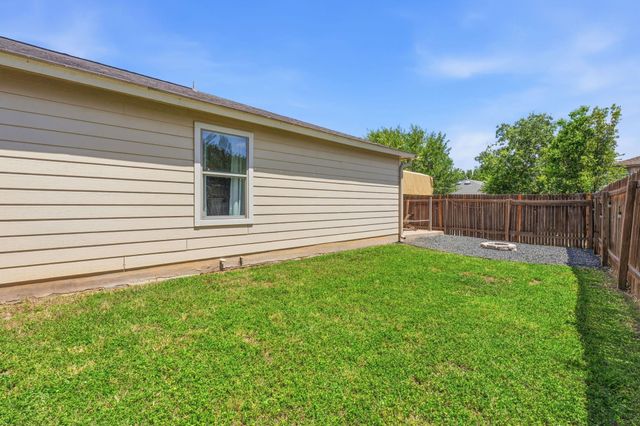 5407 Viewpoint DR, Austin, TX 78744