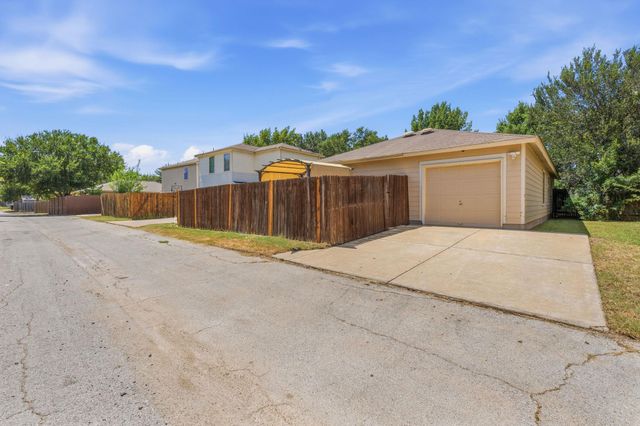 5407 Viewpoint DR, Austin, TX 78744