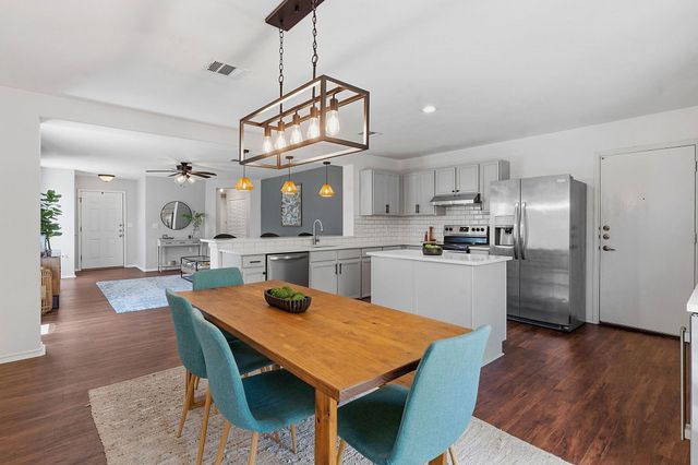 5407 Viewpoint DR, Austin, TX 78744