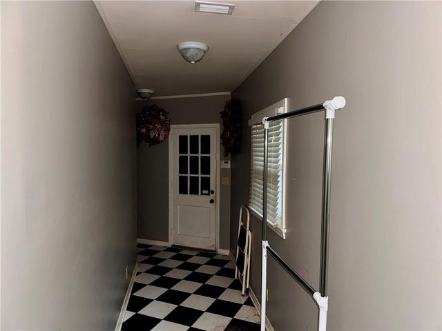 615 Skyline Drive W, Mobile, AL 36609