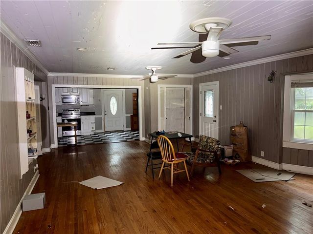 615 Skyline Drive W, Mobile, AL 36609
