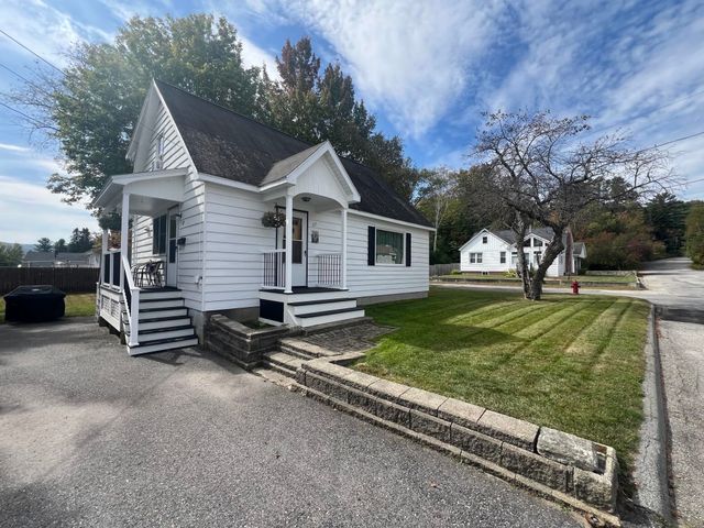 37 Pine Island Avenue, Berlin, NH 03570