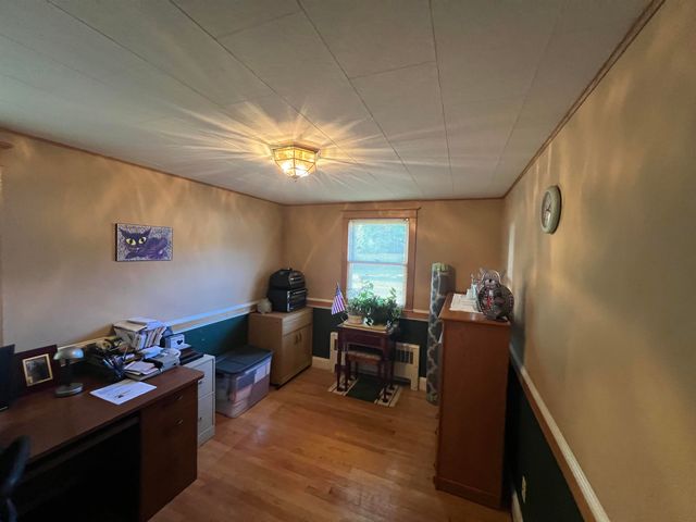37 Pine Island Avenue, Berlin, NH 03570