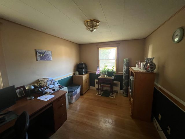 37 Pine Island Avenue, Berlin, NH 03570