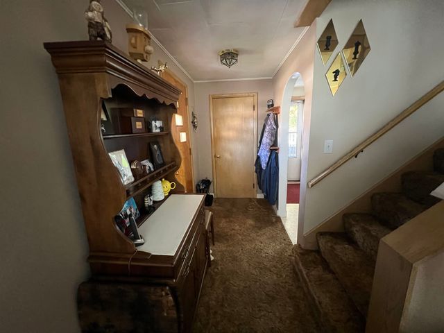 37 Pine Island Avenue, Berlin, NH 03570