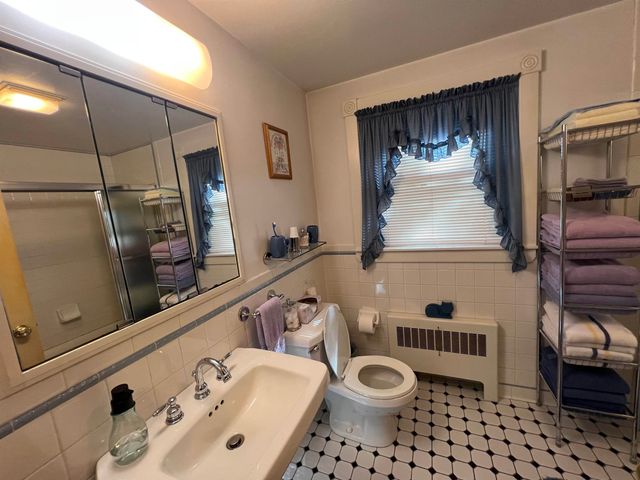 37 Pine Island Avenue, Berlin, NH 03570