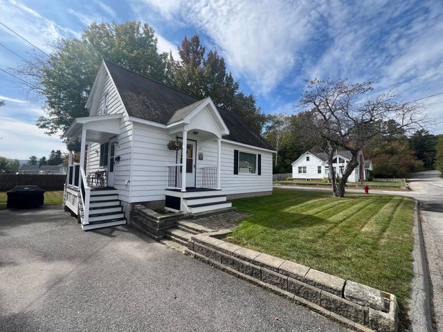 37 Pine Island Avenue, Berlin, NH 03570