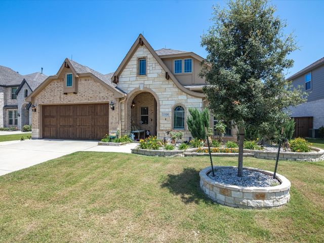 1104 Canterbury Lane, Forney, TX 75126