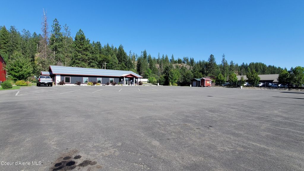 15223 N GOVERNMENT WAY, Hayden, ID 83835 photo 3