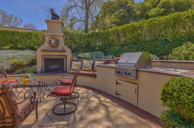 190 San Benancio Road, Salinas, CA 93908