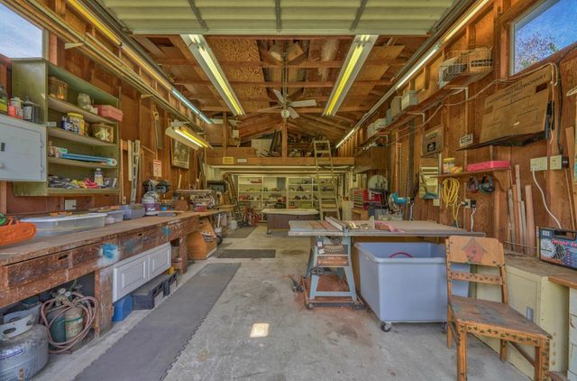 190 San Benancio Road, Salinas, CA 93908