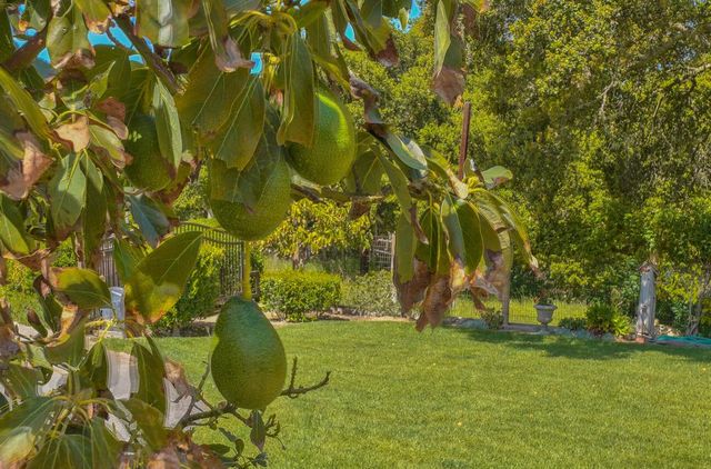 190 San Benancio Road, Salinas, CA 93908