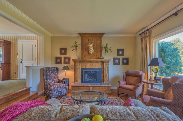 190 San Benancio Road, Salinas, CA 93908